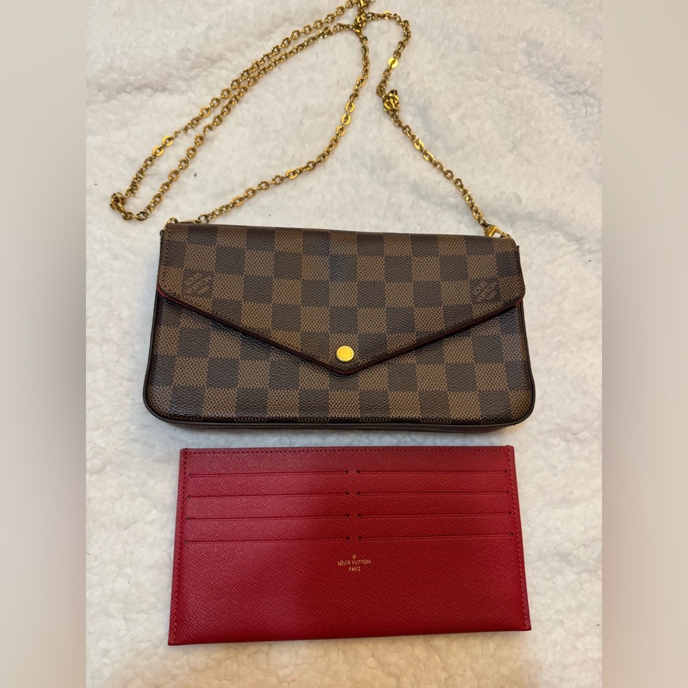 Pochette Felicie Louis Vuitton Damiere Ebene Crossbody Bag with Gold Chain